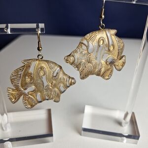 Vintage Lucite Dangle Earrings Angel Fish Clear With Gold